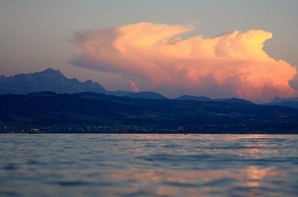 Zum Seglerhafen - Ferienappartement Kressbronn am Bodensee Dış mekan fotoğraf